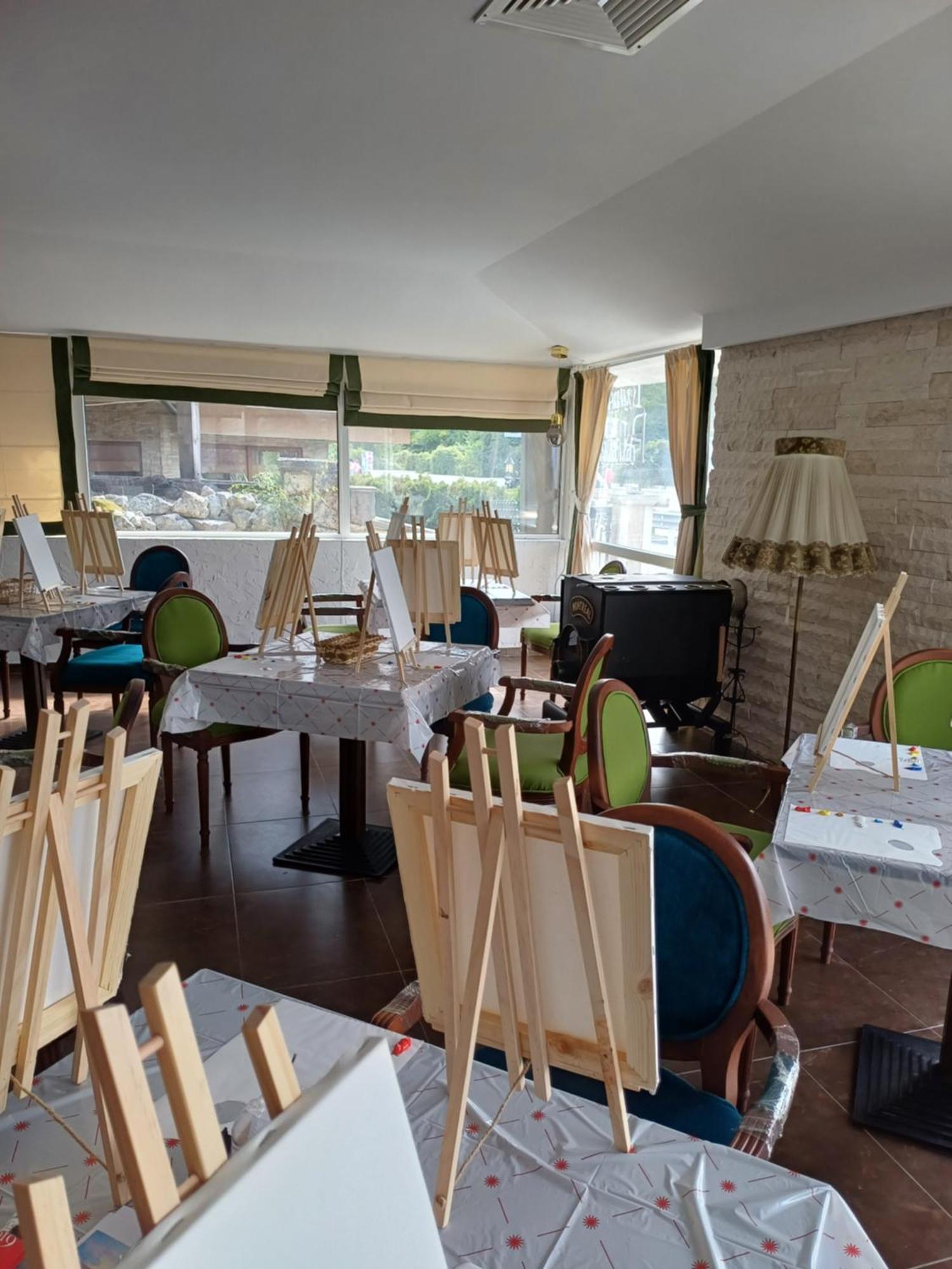 Wild Cherry Apartments سينتس قسطنطين وهيلينا المظهر الخارجي الصورة